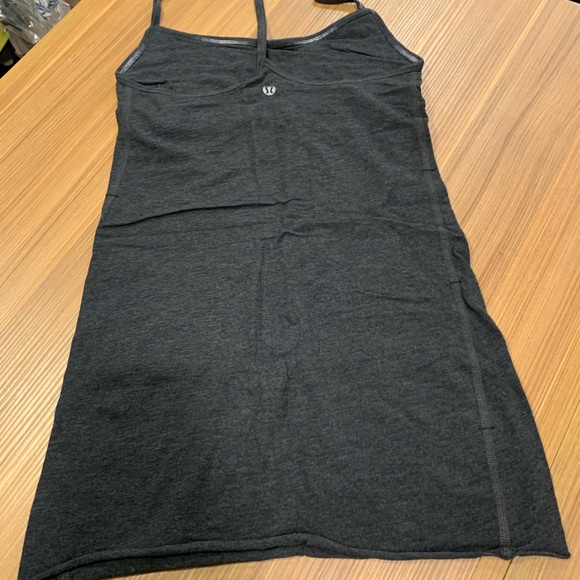 Lululemon diversity tank 6 EUC RARE vitasea lyocell shelf-bra - Picture 6 of 9